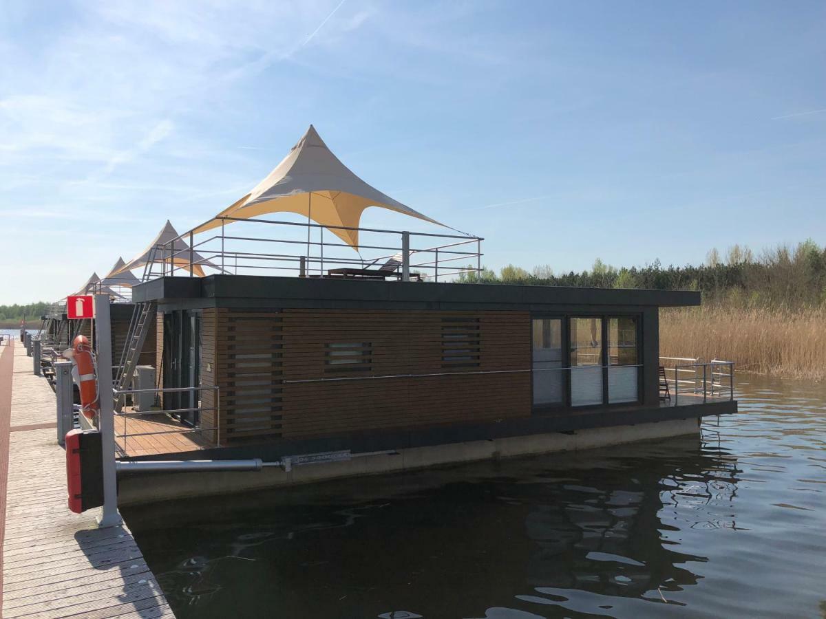 Hausboot Harmonie Hotel Bitterfeld-Wolfen ภายนอก รูปภาพ